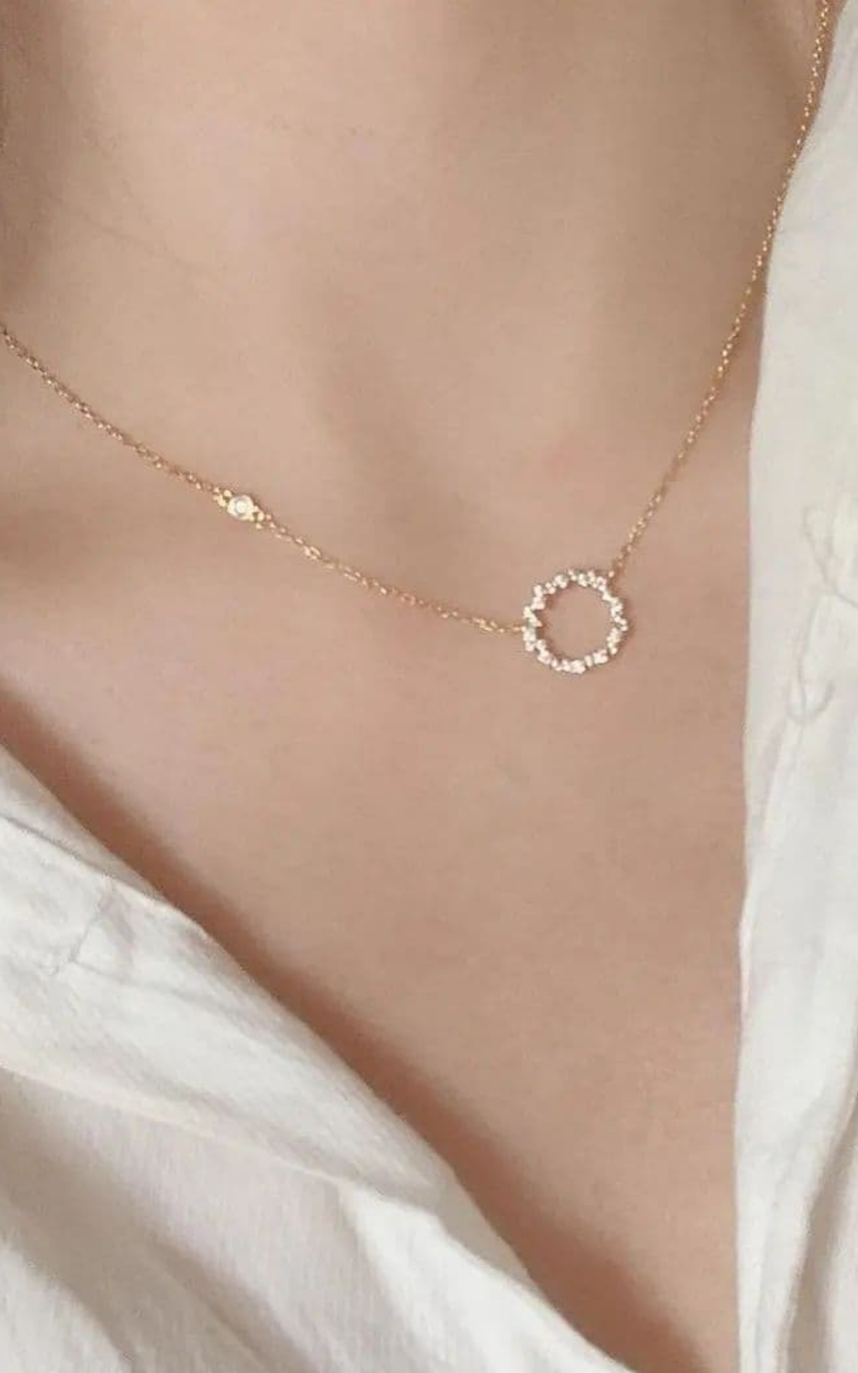 Round diamond Necklace