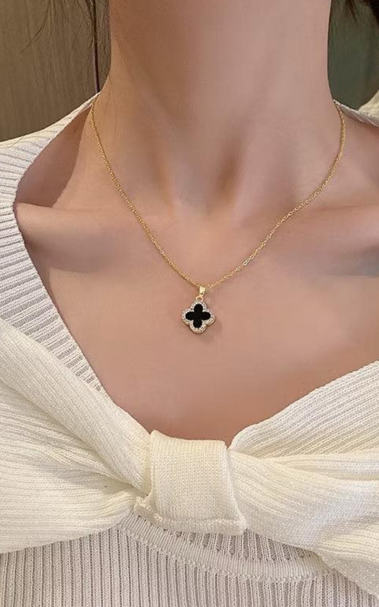Black & White Alhambra Necklace