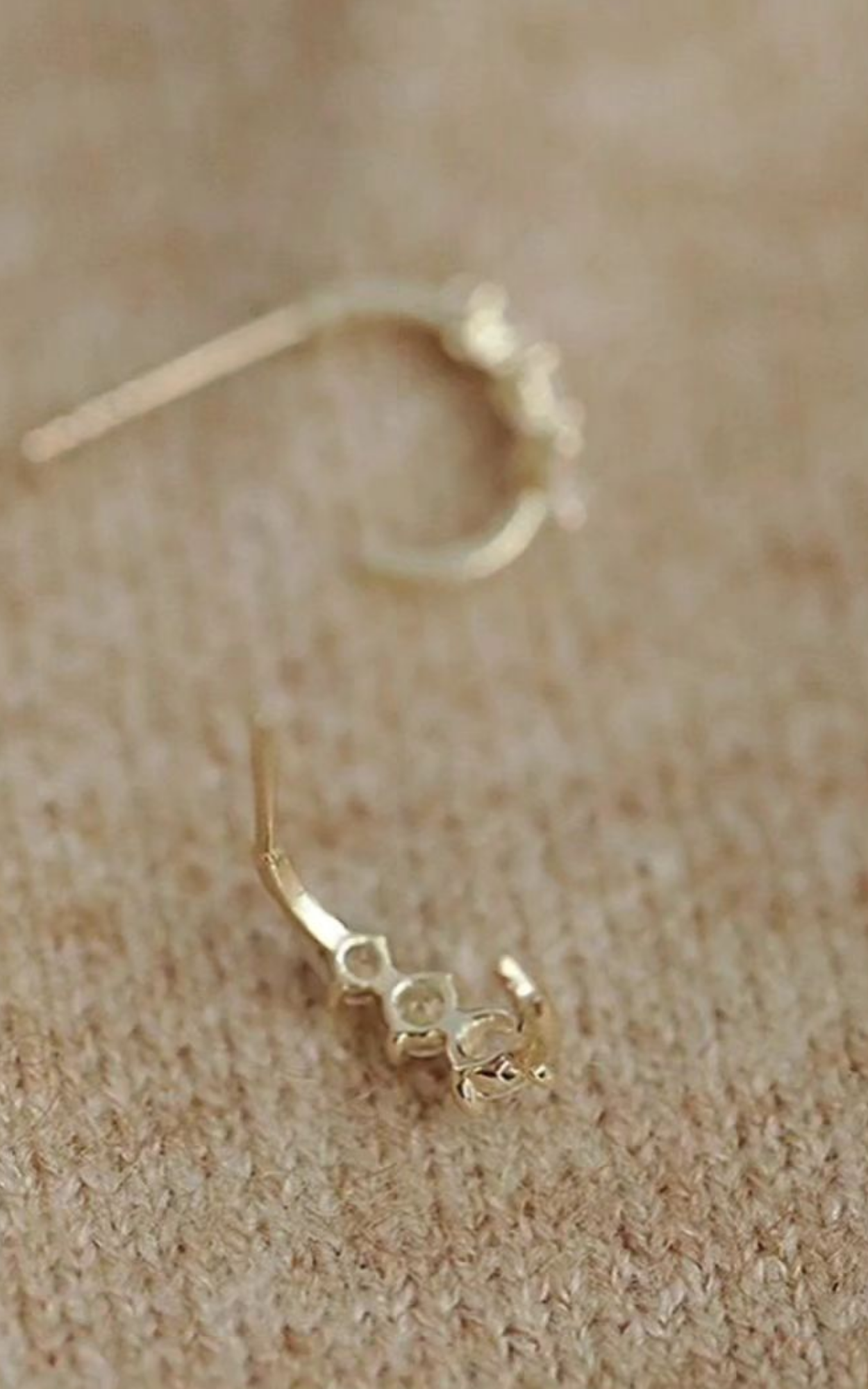 3 Mini diamond Earrings