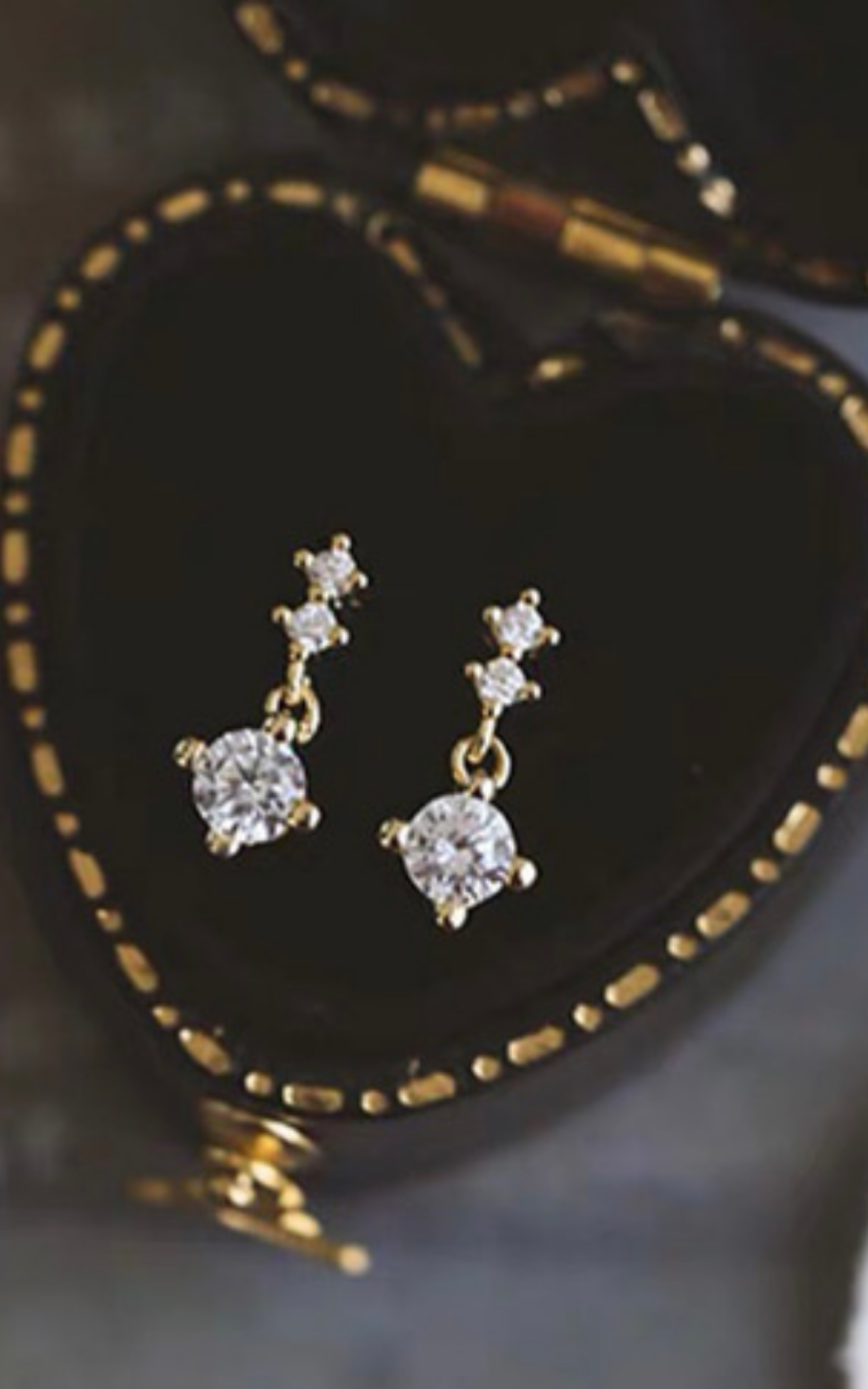 Diamond drop earrings