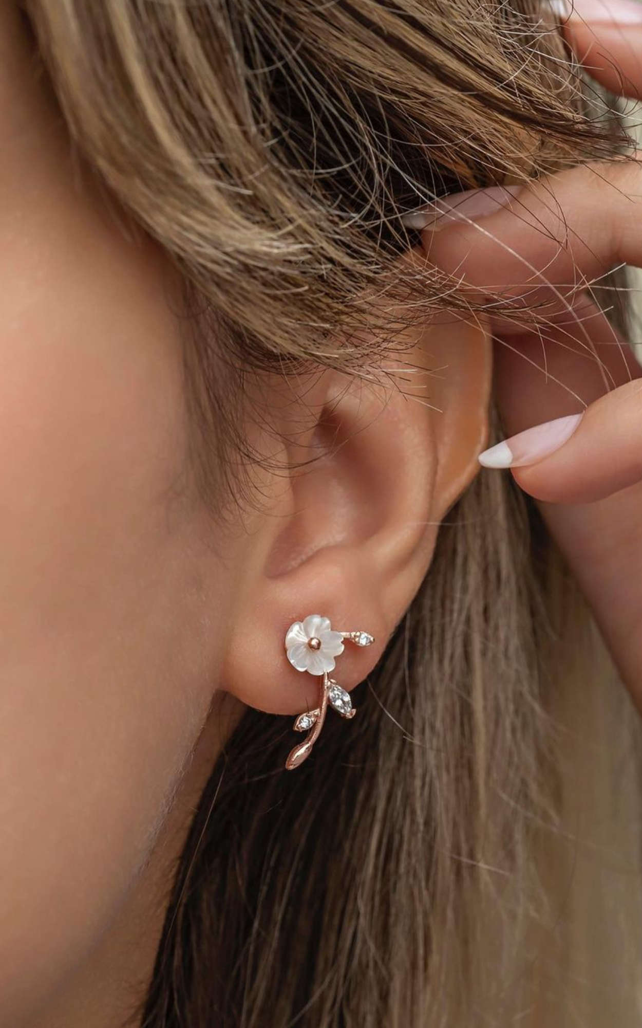 White Flower Earrings