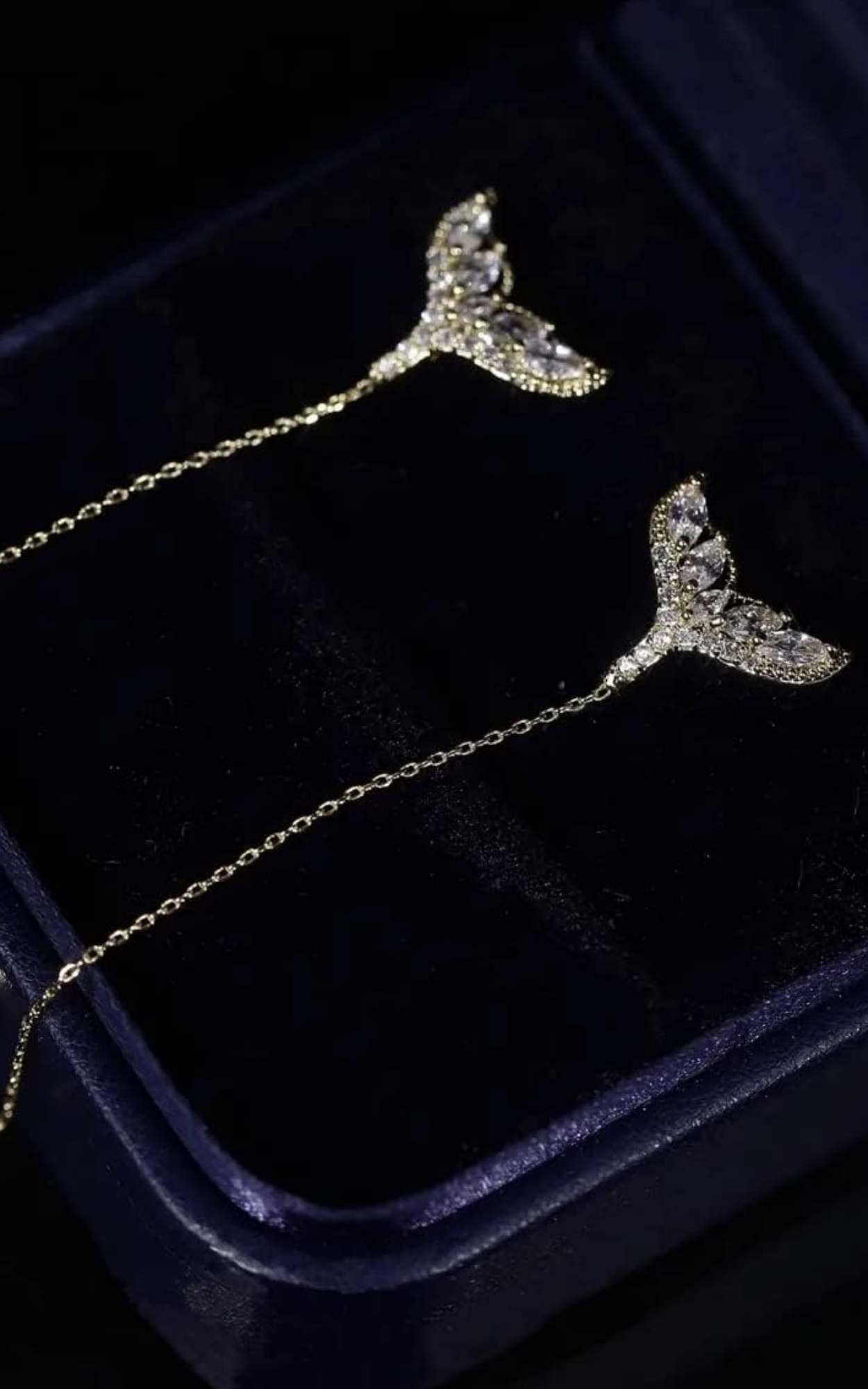 Marquise fish tail Earrings