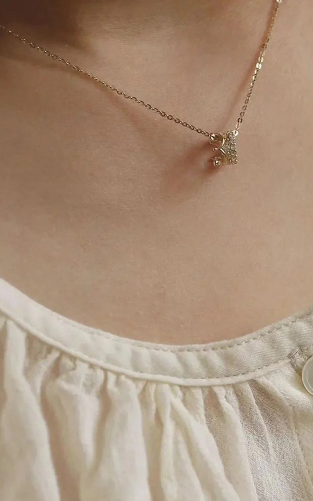 Diamond Crown Necklace
