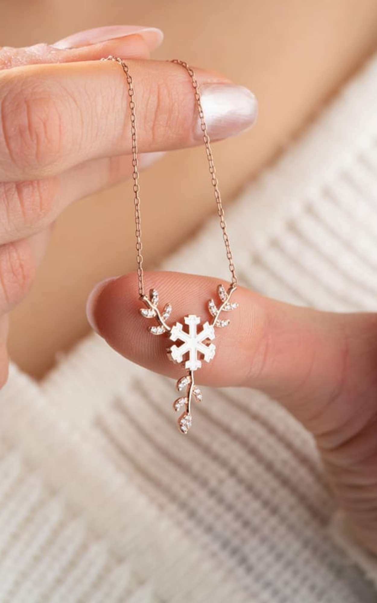Leafy Snowflake Necklace
