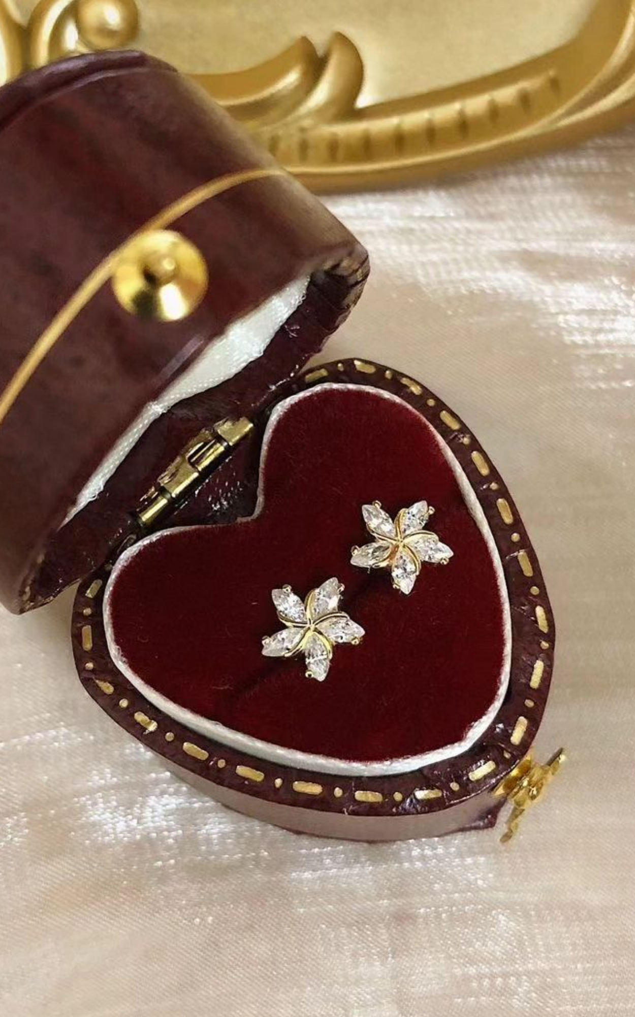 Marquise star Earrings