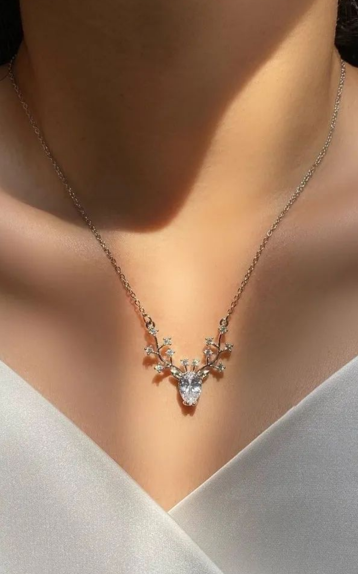 Pear Solitaire Antler Necklace