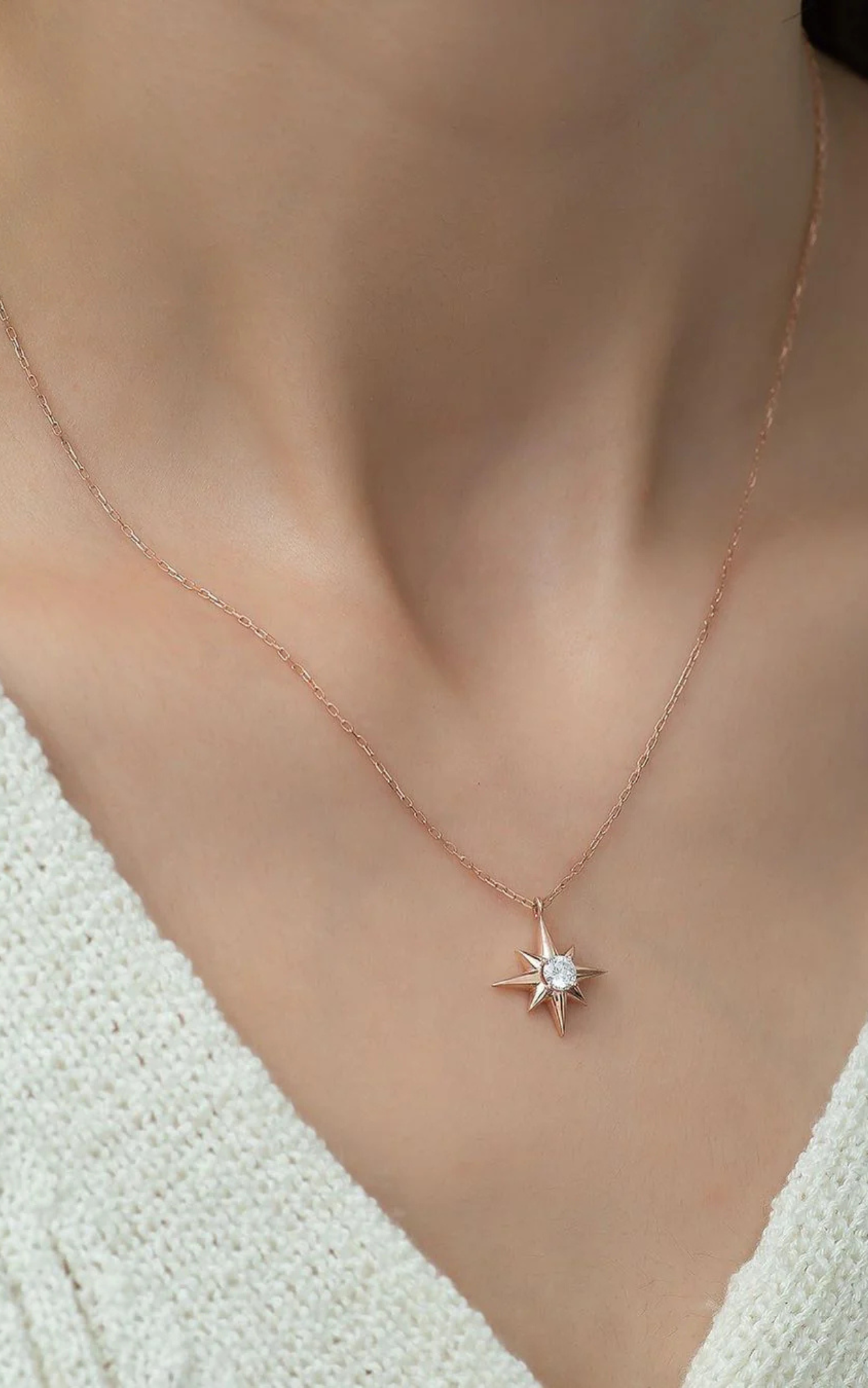 Solitaire Star Necklace