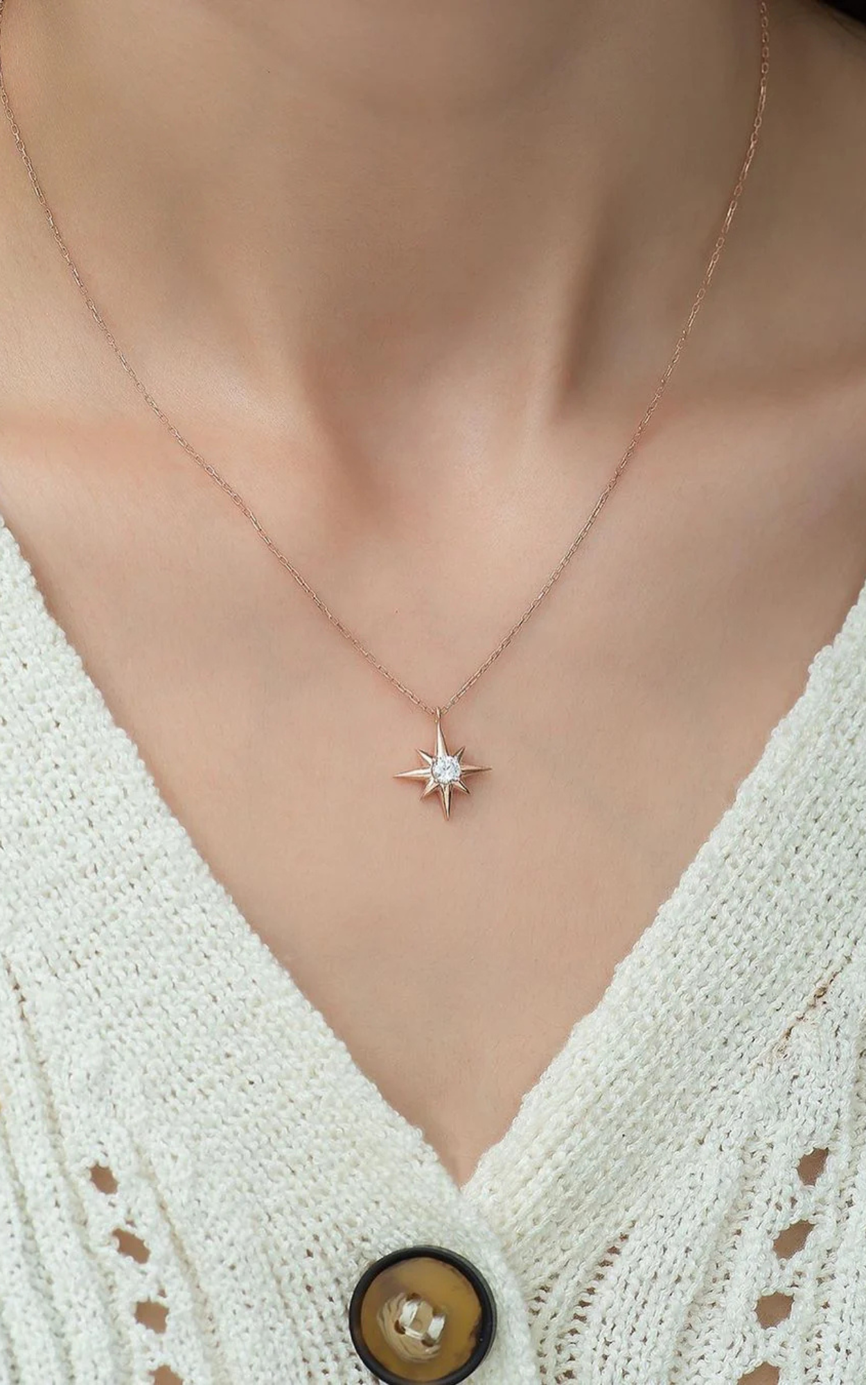 Solitaire Star Necklace